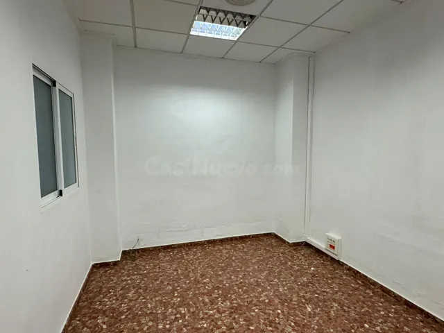 ALG505 - LOCAL COMERCIAL DE 240M2 EN LA CALLE ESCOLES PIES D - foto 3