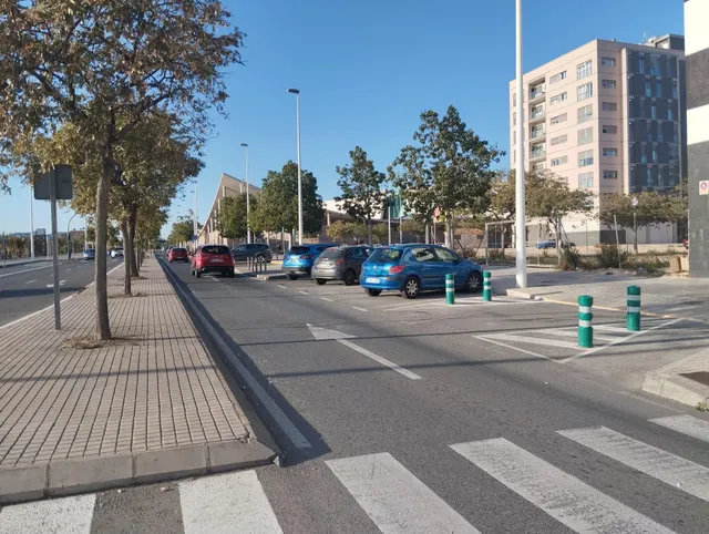 LOCAL ALQUILER ZONA CORTE INGLES — 2