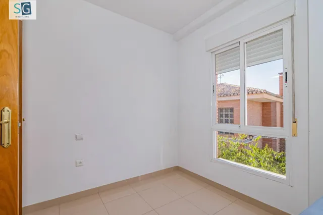 Preciosa adosada en cajar — 28