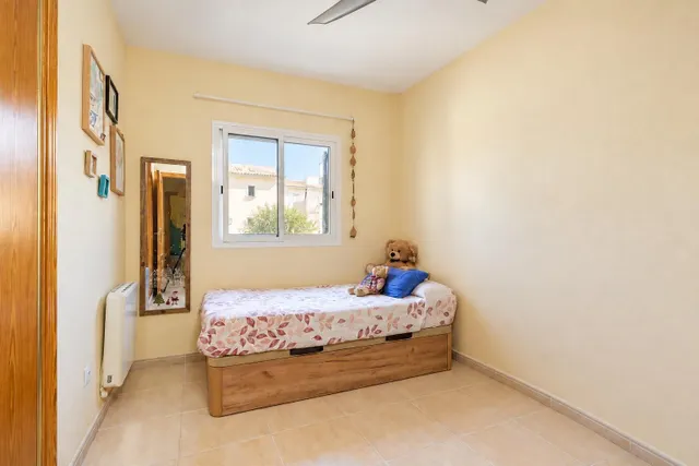 Amplio piso de 2 dormitorios y 2 baños con parking en Campos — 12