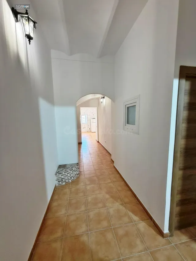 EXCLUSIVO PISO PLANTA BAJA REFORMADO - foto 4