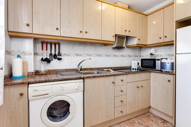 Apartamento en el centro de Torrevieja cerca de la playa Playa del Cura — 13