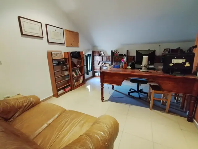 Espectacular Chalet en Montehermoso - Espacios Amplios y Comodidad — 31