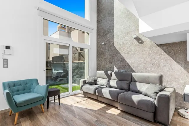 Vivienda moderna con piscina privada en Ciudad Quesada - foto 3