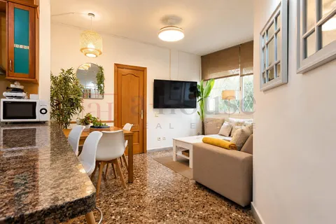 ESPECTACULAR PISO PARA ENTRAR A VIVIR EN EL GUINARDÓ