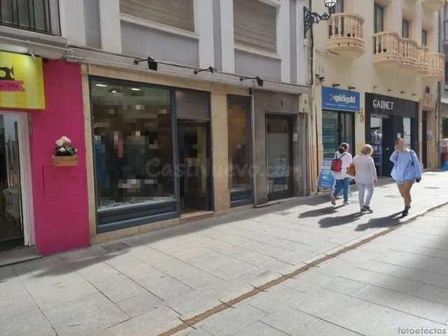 Local en Calle Puentezuelas — 2