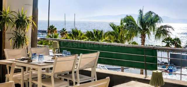 Se traspasa restaurante pizzería con magnífica vista al mar  - foto 2