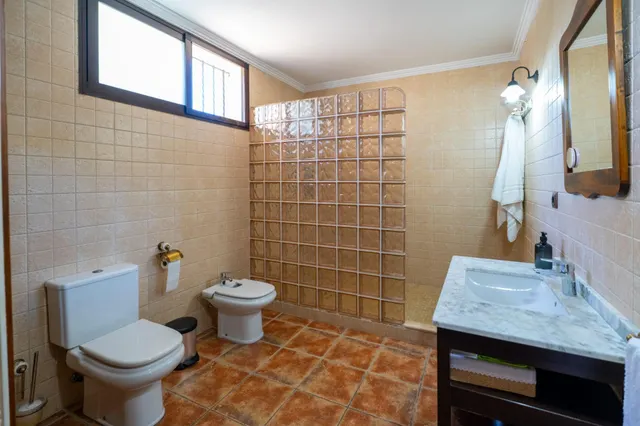 VILLA DE LUJO EN CATRAL . — 47