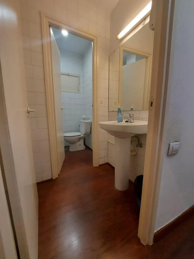SE VENDE LOCAL DE OFICINAS EN EL CENTRO DE MURCIA — 26