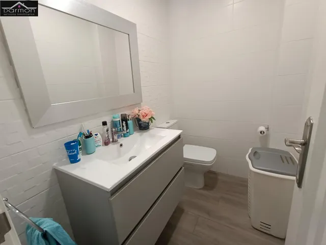 EN VENTA O ALQUILER — 22