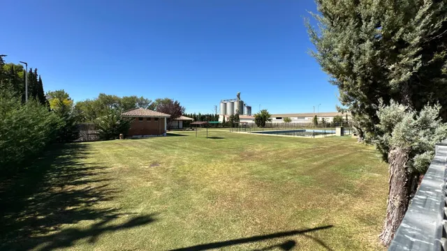 Casa 4 habitaciones 115m² en venta - Lalueza — 49