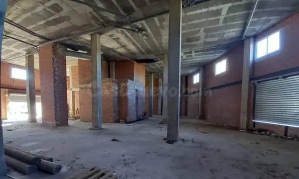 Local comercial 441m² en venta - Vila-real - foto 4
