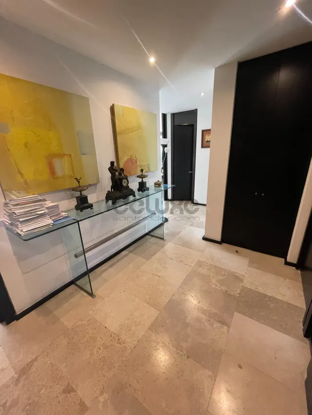 Exclusivo Bajo con Jardín en Urbanización Privada con Piscin - foto 5