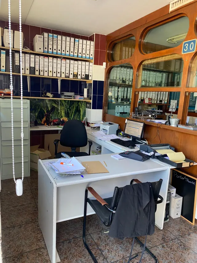 LOCAL COMERCIAL ALFAS DEL PI 320000E — 5