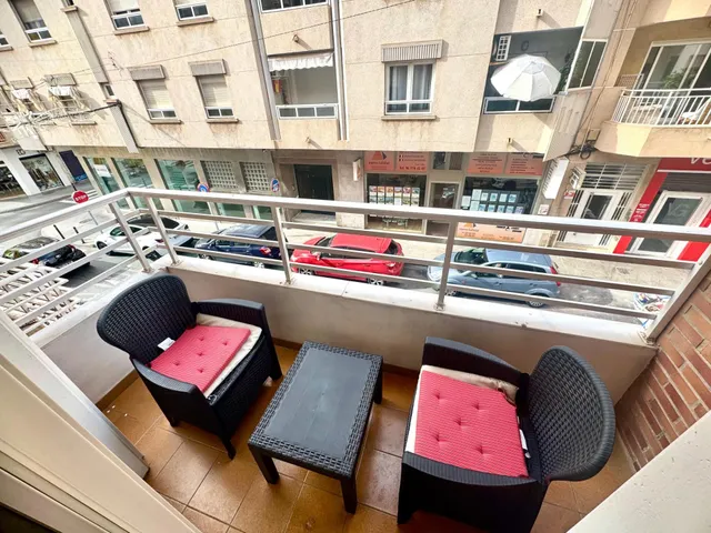 Apartamento con licencia turística de 3 dormitorios a tan solo 350 del mar — 31