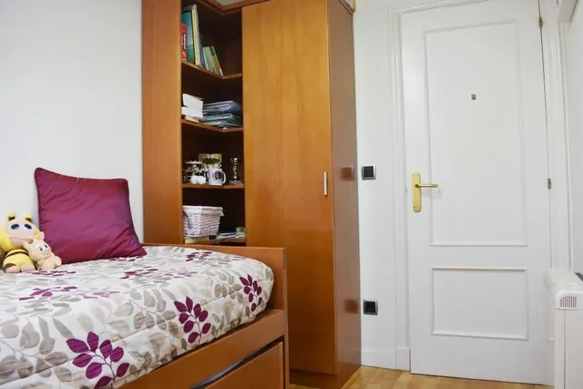 Piso de 2 habitaciones en c/ Manifestación, casco histórico. — 10