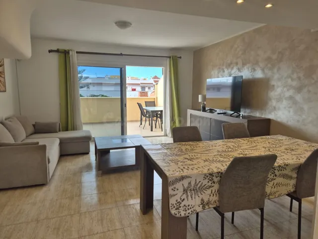 Piso 4 habitaciones 200m² en venta - Playa del Duque - foto 3