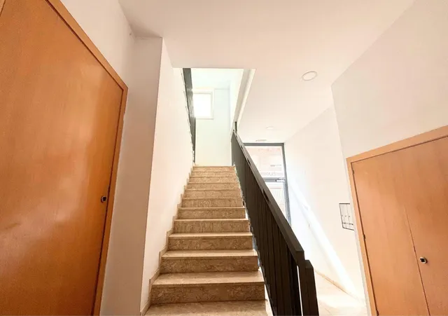 PISO LUMINOSO CON TERRAZA Y 2 AMPLIAS habitaciones - Zona CONCORDIA - BURJASSOT — 26