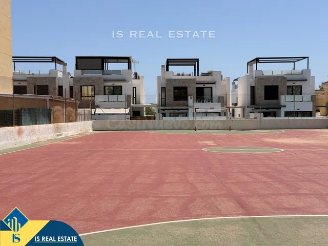 Orihuela Costa! Luminoso Bungalow con amplia terraza en resi - foto 4