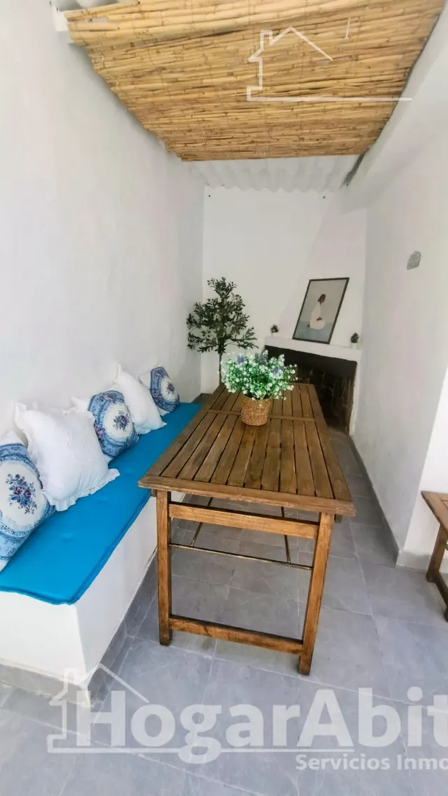 REFORMADA Y ACOGEDORA CON BUHARDILLA Y TERRAZA — 33