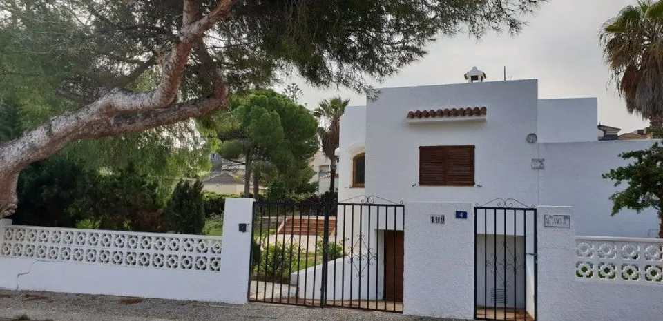 Villa de 3 dormitorios La Zenia