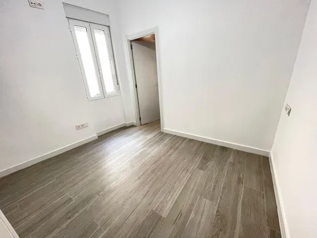 Fantastico apartamento  totalmente reformado a estrenar en centro histórico  de Málaga — 13