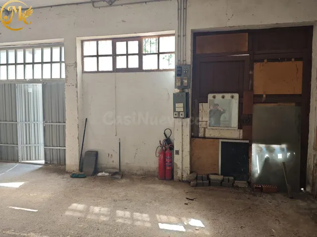 AMPLIO LOCAL DIÁFANO EN VENTA EN CALLE JUSTICIA. DOS LOCALES - foto 2