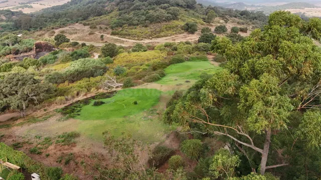 ¡GRAN TERRENO EN MONTE DE LA TORRE! - foto 5