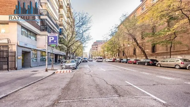 AMPLIO LOCAL DE 520 m2 EN CHAMBERÍ (MADRID) - foto 3