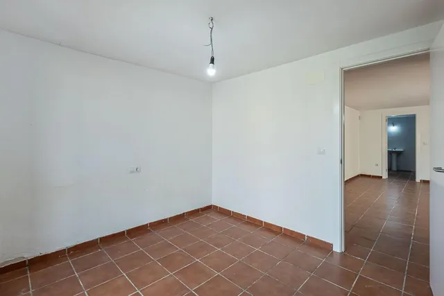 PRECIOSO CHALET EN LOMA VERDE — 28