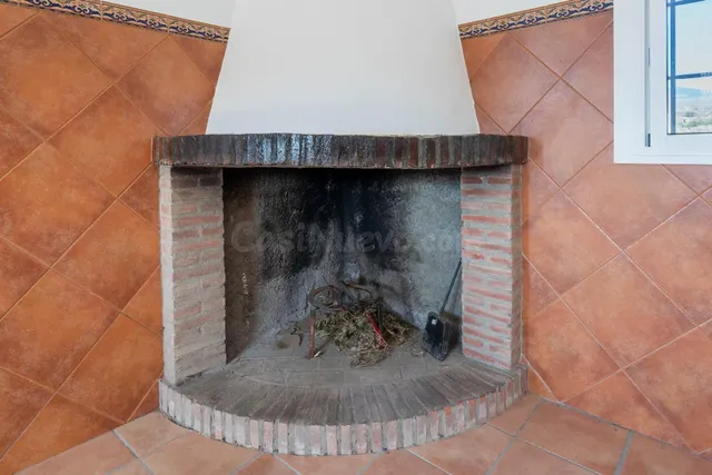 Terreno con Cortijo en Alsodux