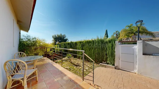 Luxury Contemporary Villa in Nueva Santa Bárbara - Godella - foto 5