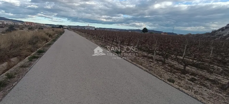 SE VENDE PARCELA EN MONFORTE DEL CID