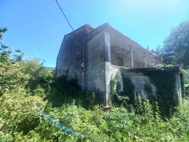 Se vende casa para reformar en Matienzo, Ruesga - foto 2