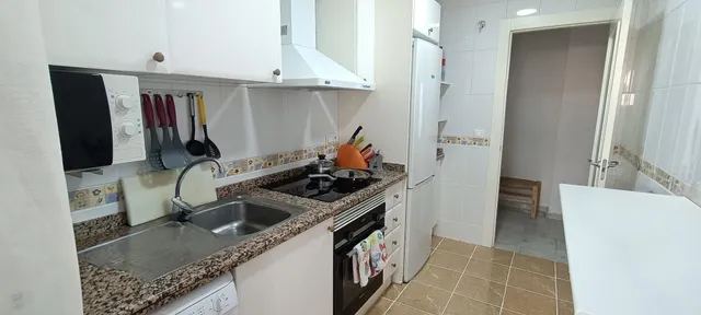 ¡OPORTUNIDAD! APARTAMENTO DE 2 DORMITORIOS Y 2 BAÑOS CON GRAN TERRAZA, BALCÓN Y PISCINA CERCA DEL MAR — 13