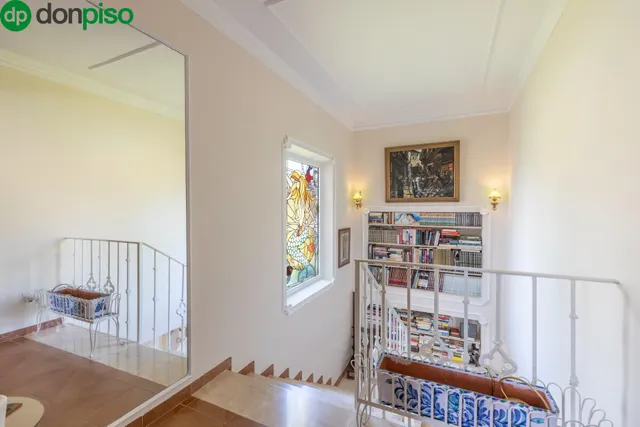 ESPECTACULAR CASA CON PISCINA EN LAS GABIAS — 26