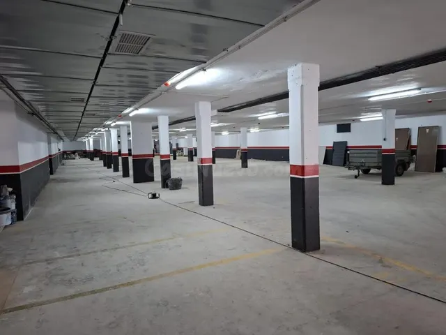 Garaje 1050m² en alquiler - Peñacastillo - Nuevamontaña - foto 2
