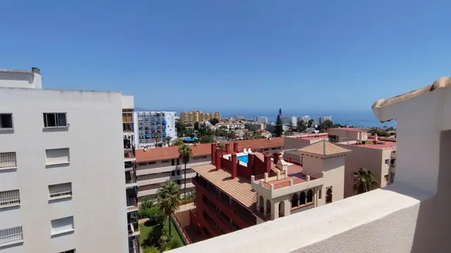 Ático dúplex con vistas panorámicas en benamádena — 43