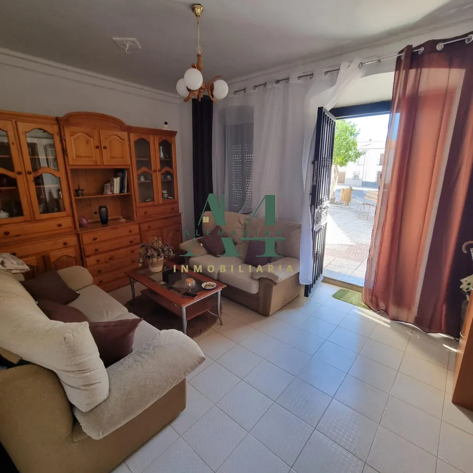Oportunidad de Inversión en el Centro de Casas de Don Antonio por €57,990