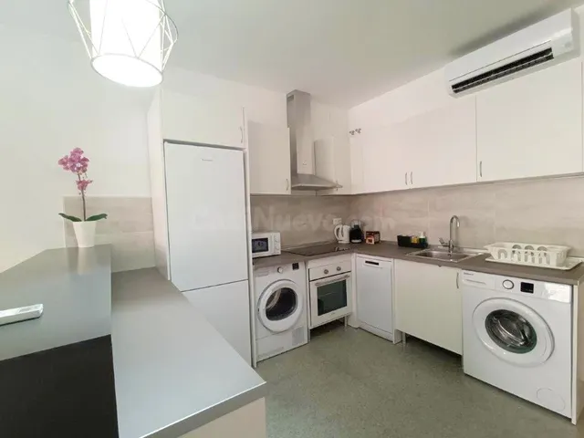 ¡ALQUILER PARA ESTUDIANTES! 3 habitaciones Y 2 BAÑOS, CARLOS
