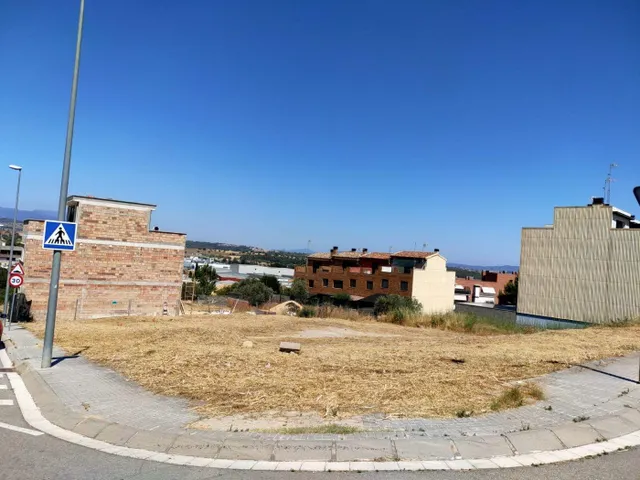 Terreno llano de 150 m2 — 7