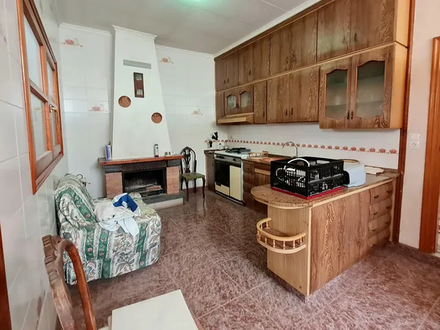 Casa de Pueblo. — 9