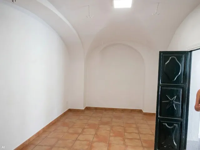 Imponente edificio histórico de 810 m2 con gran patio en casco histórico de Arroyo de San Serván — 46