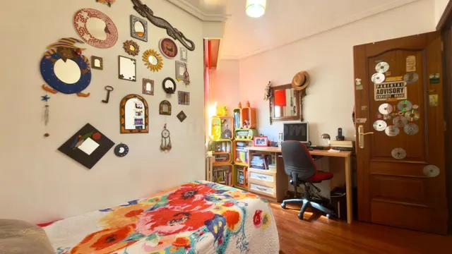 Piso en Venta - Centro de Orense 3 habitaciones 2 baños y ascensor — 3