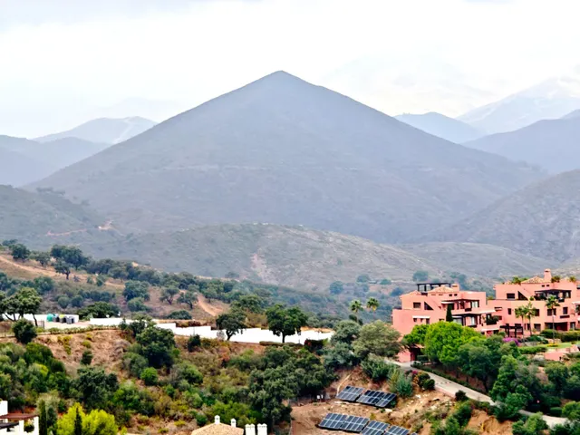 Impresionante villa totalmente amueblada y recientemente reformada — 32
