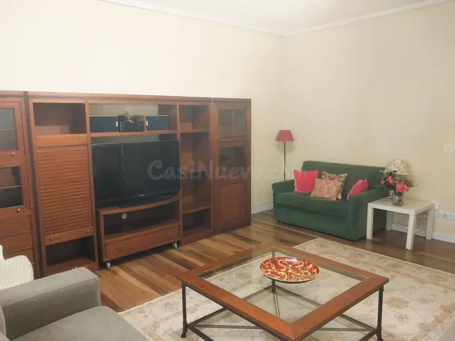 Se alquila Piso de 3 dormitorios para entrar a vivir en Zona - foto 4