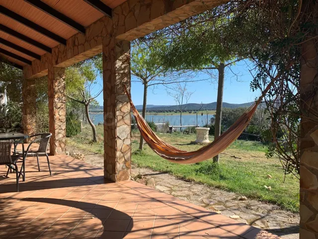 VIVIENDA CON VISTAS LAGO SIERRA BOYERA — 3
