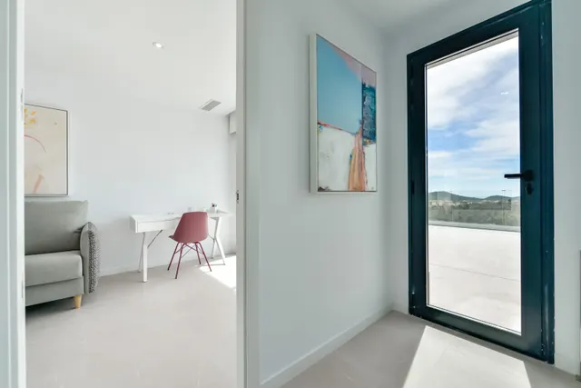 FABULOSO ÁTICO EN RESIDENCIAL DE LUJO CON VISTAS AL MAR EN FINESTRAT. — 34