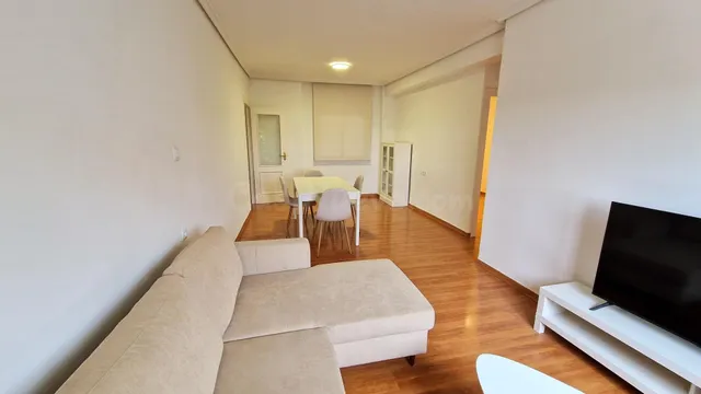 Recién reformado piso de 2 dormitorios — 3