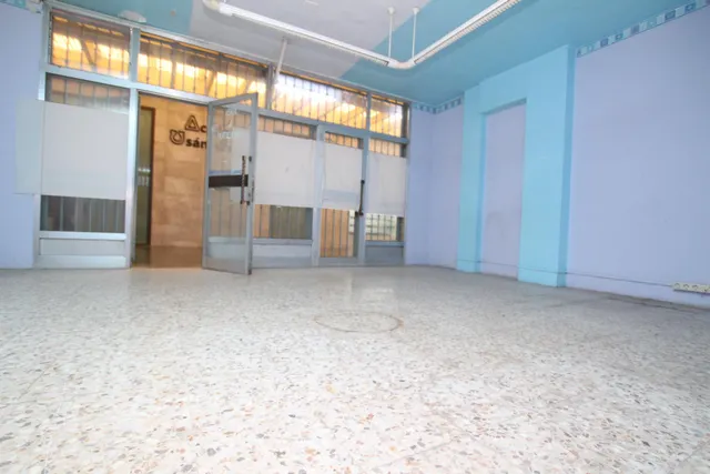VENTA DE LOCAL COMERCIAL EN EJEA — 5